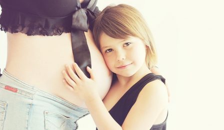 explain surrogacy to children main image