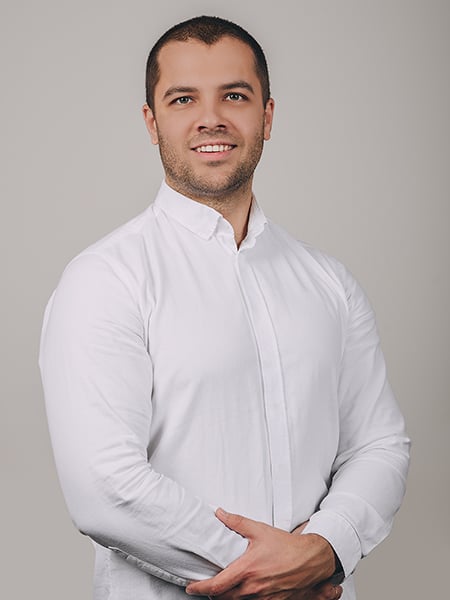 Alex Sunshine IVF expert CEO and Founder